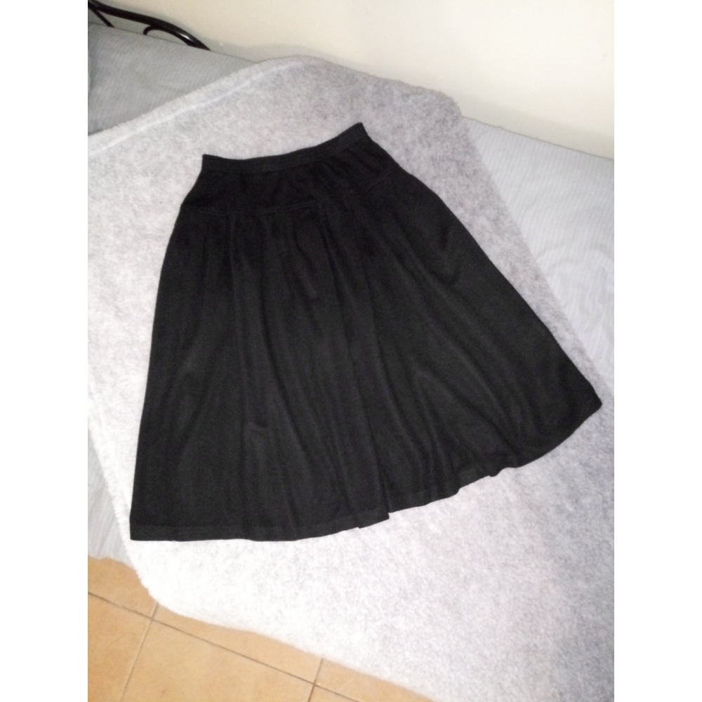Black Skirt